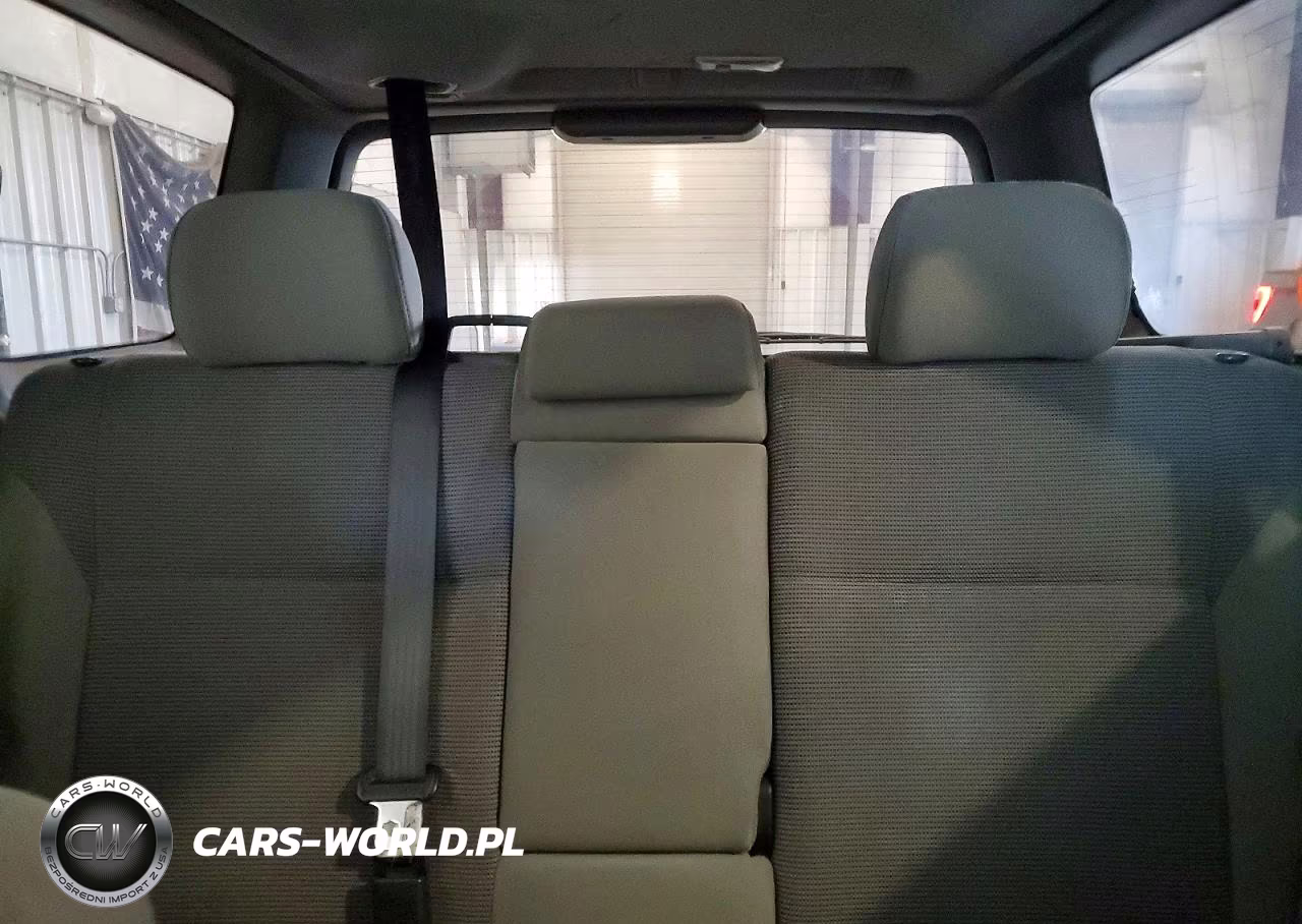 2007 Subaru Forester 2.5X Premium VIN:JF1SG65687H741163 - 10