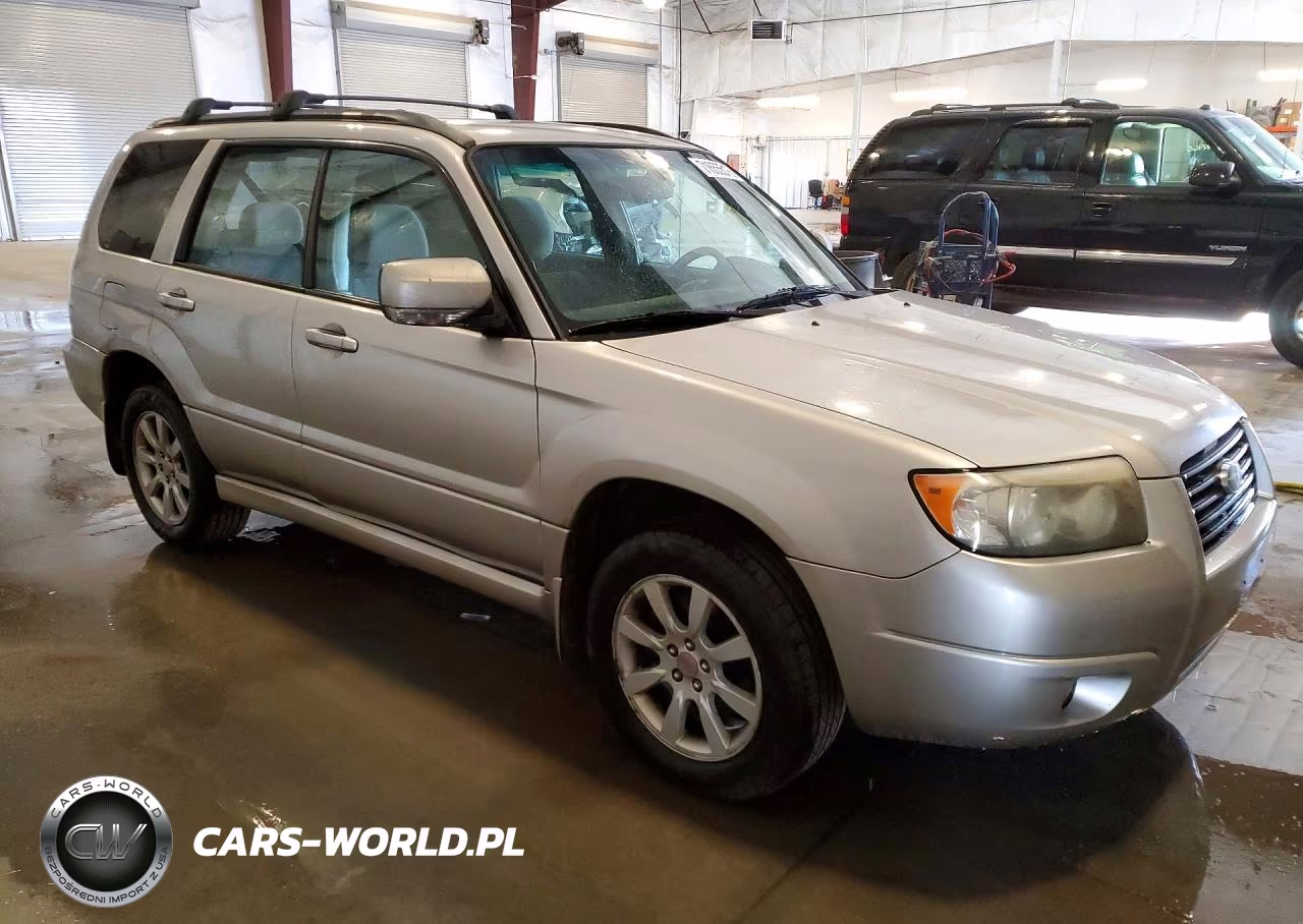 2007 Subaru Forester 2.5X Premium VIN:JF1SG65687H741163 - 4