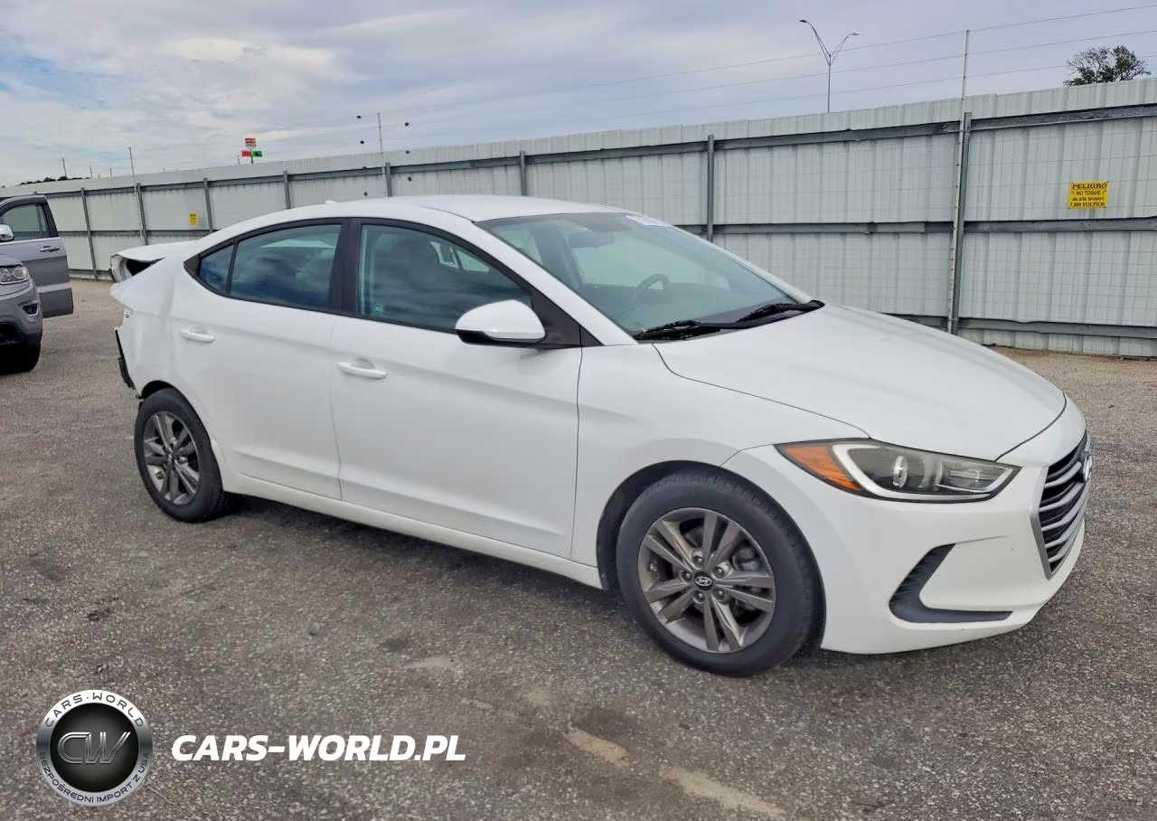 2017 Hyundai Elantra Se VIN:5NPD84LF1HH001920 - 4