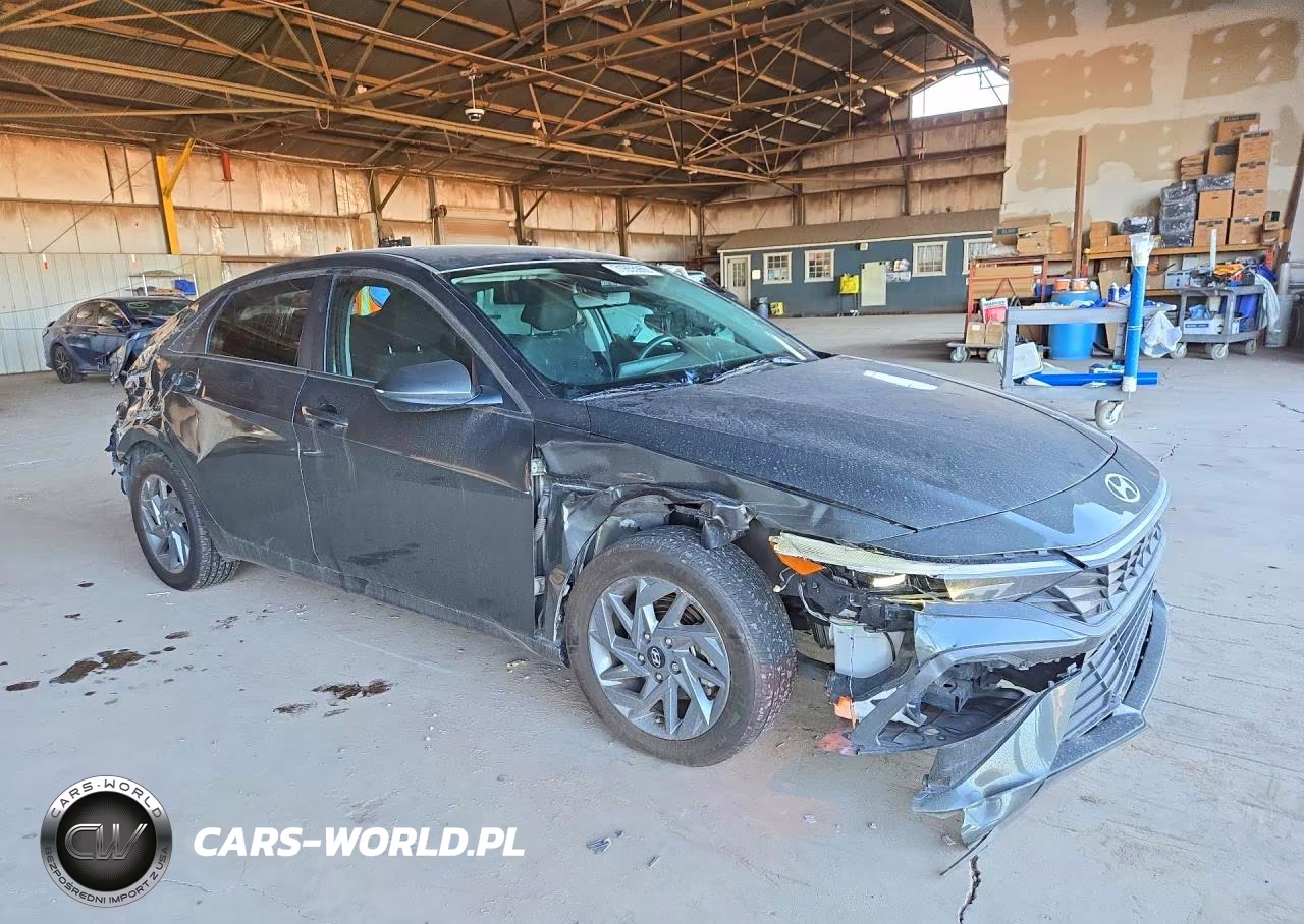 2024 Hyundai Elantra Sel VIN:KMHLM4DG9RU731897 - 4