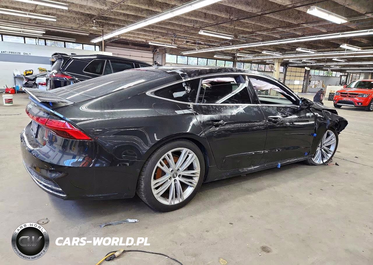 2019 Audi A7 Premium Plus S-Line VIN:WAUU2AF28KN032689 - 3