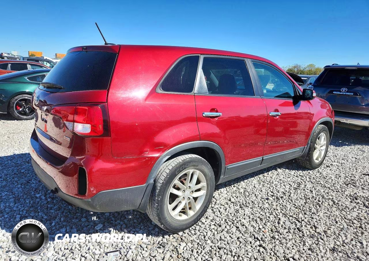 2015 Kia Sorento Lx VIN:5XYKT3A60FG608611 - 3