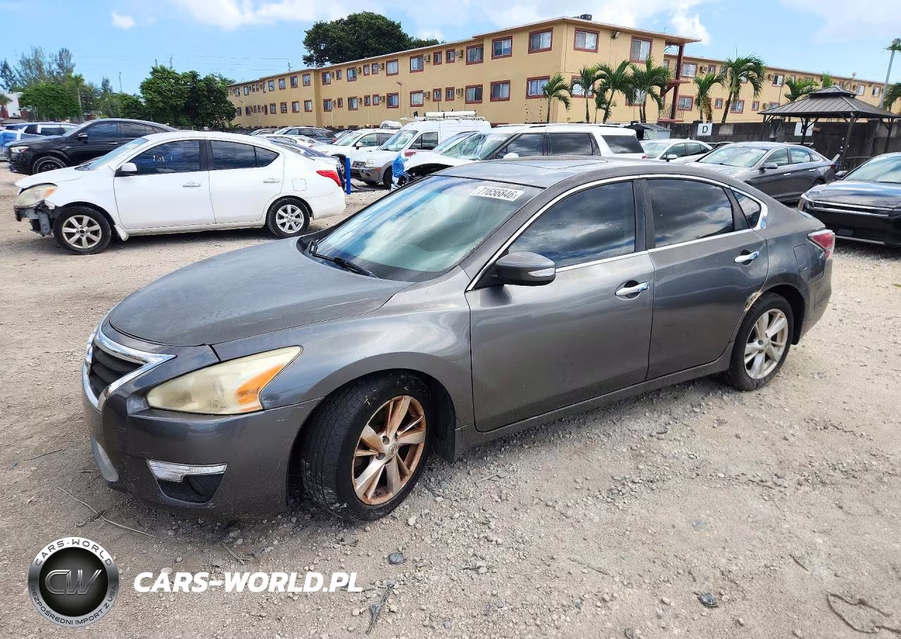 2015 Nissan Altima 2.5 Sv – zdjęcie 1 z 12