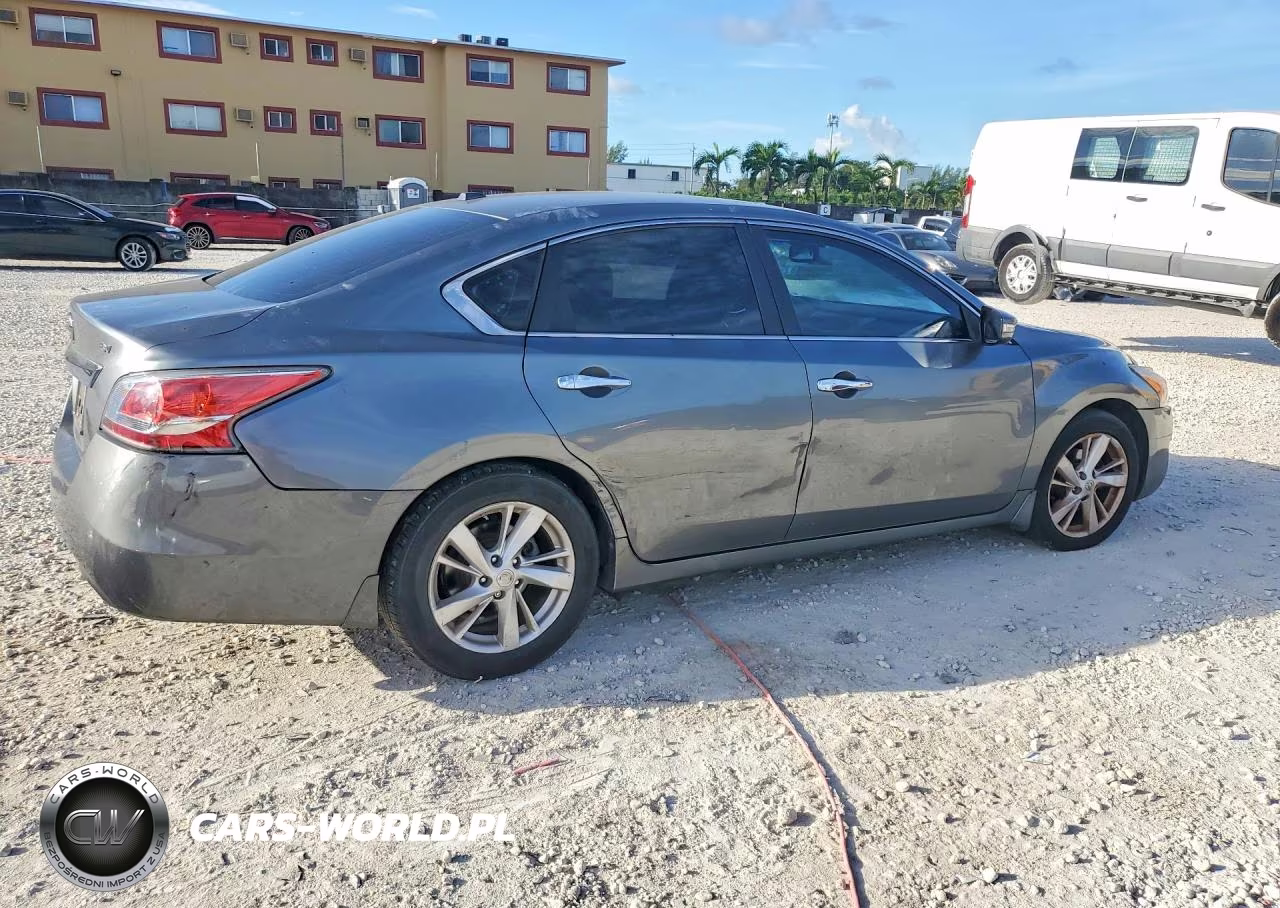 2015 Nissan Altima 2.5 Sv VIN:1N4AL3APXFC444783 - 3