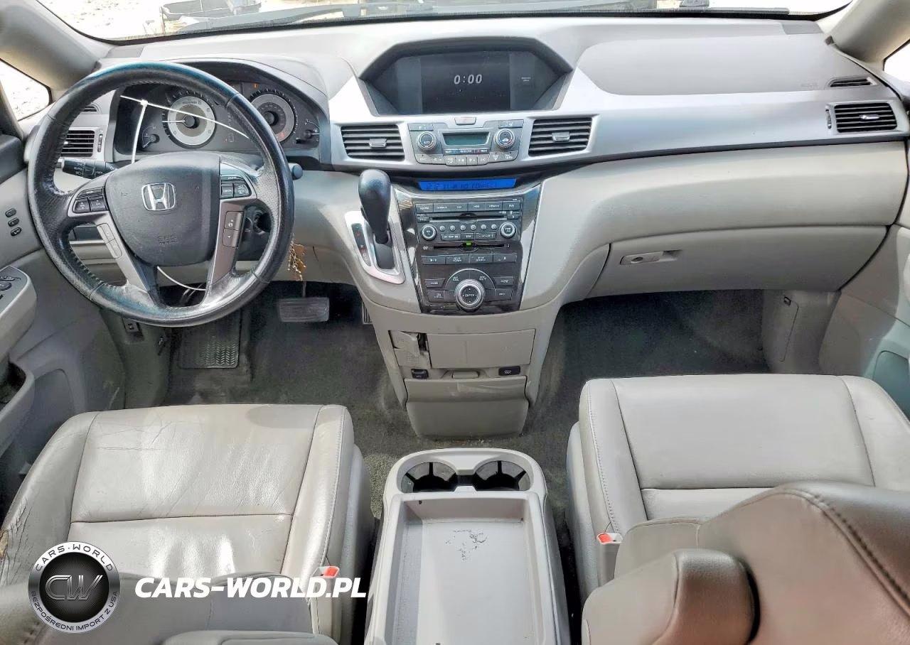 2012 Honda Odyssey Touring VIN:5FNRL5H98CB130628 - 8