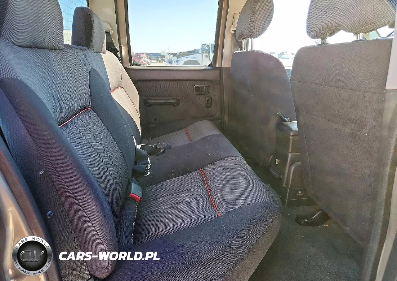 2003 Nissan Frontier Sc-V6 VIN:1N6MD27T93C467631 - 10