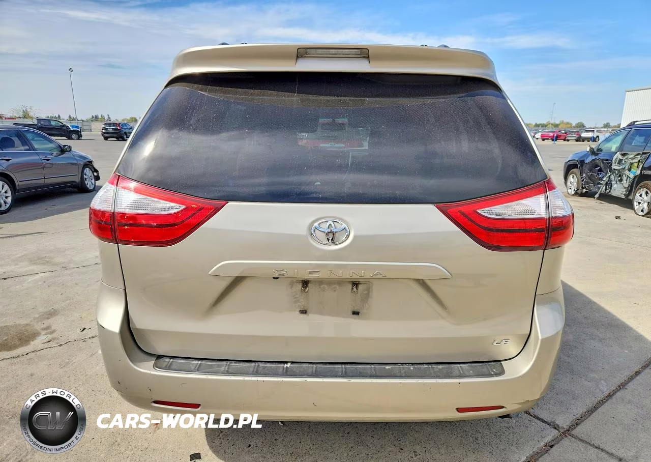 2017 Toyota Sienna Le VIN:5TDKZ3DC3HS869057 - 6