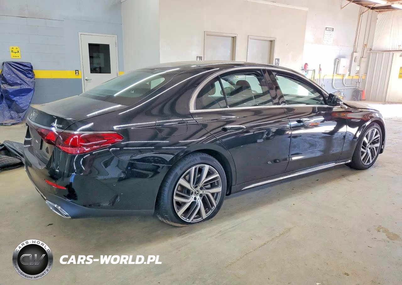 2025 Mercedes-Benz E 350 4Matic VIN:W1KLF4HB4SA135252 - 3