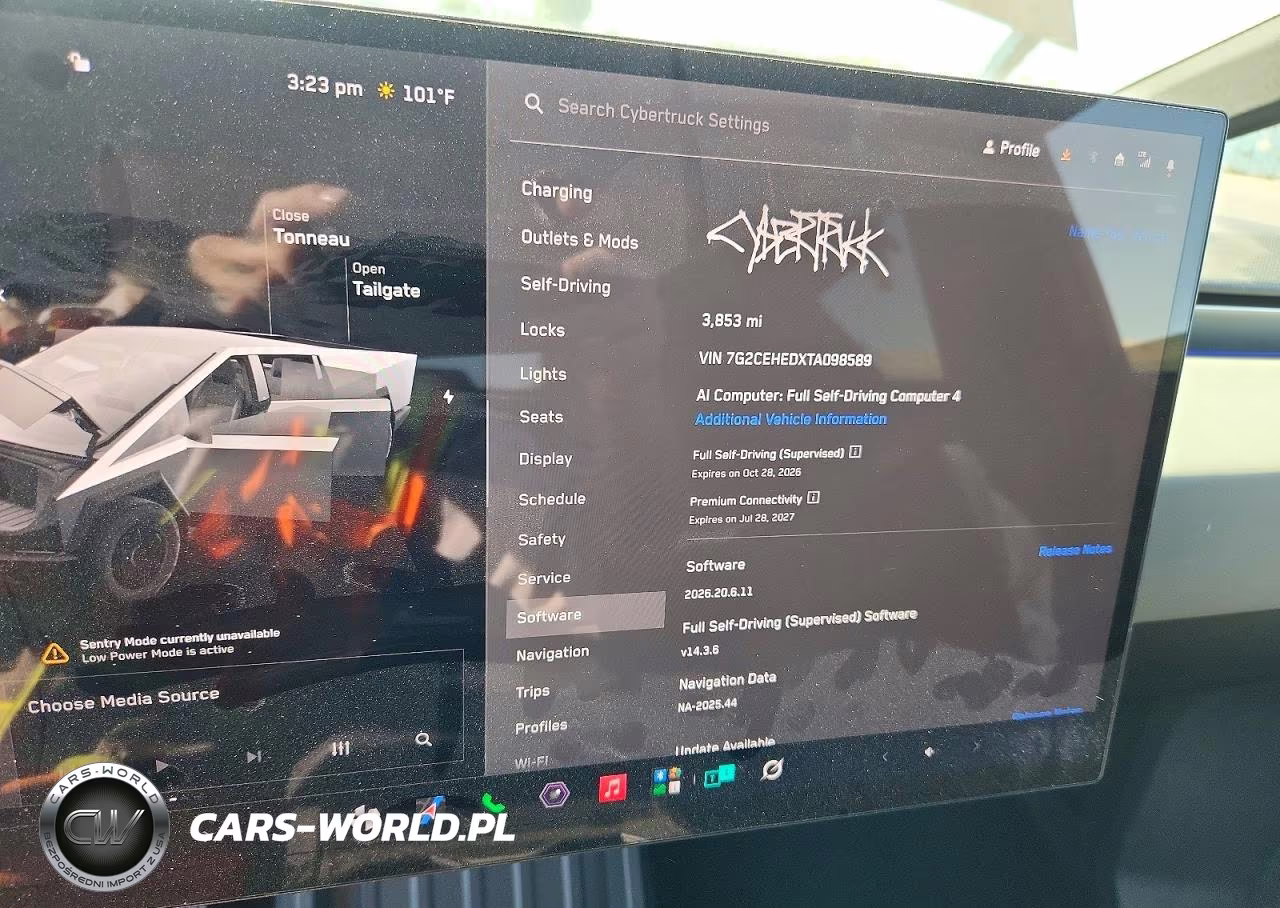 2026 Tesla Cybertruck VIN:7G2CEHEDXTA098589 - 9
