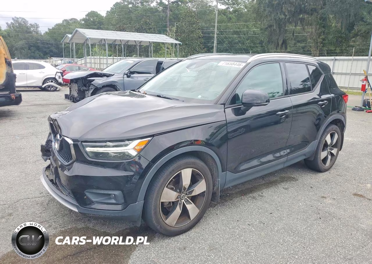 2021 Volvo Xc40 T5 Momentum VIN:YV4162UK6M2558212 - 1