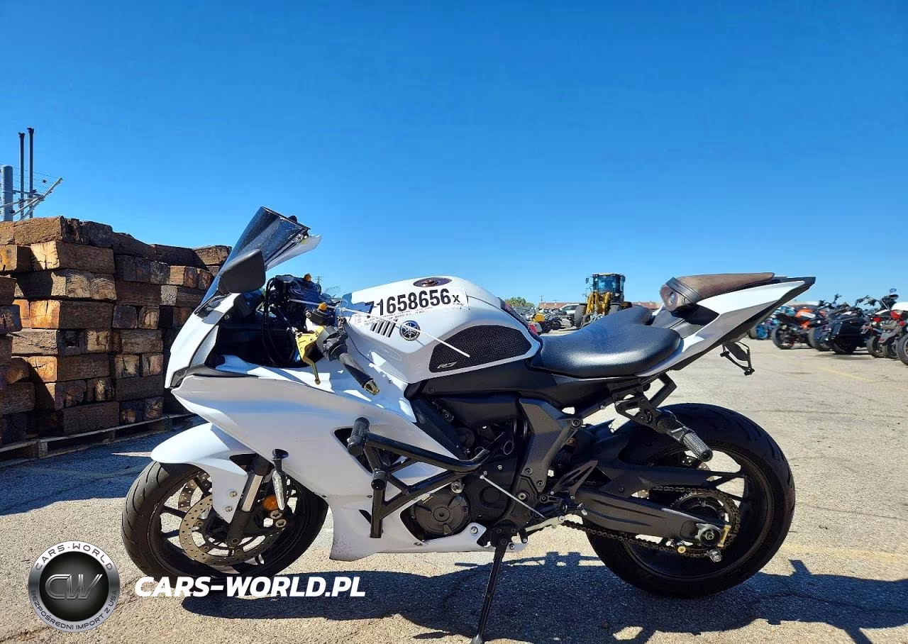 2023 Yamaha Yzfr7 VIN:JYARM38Y7PA001573 - 3