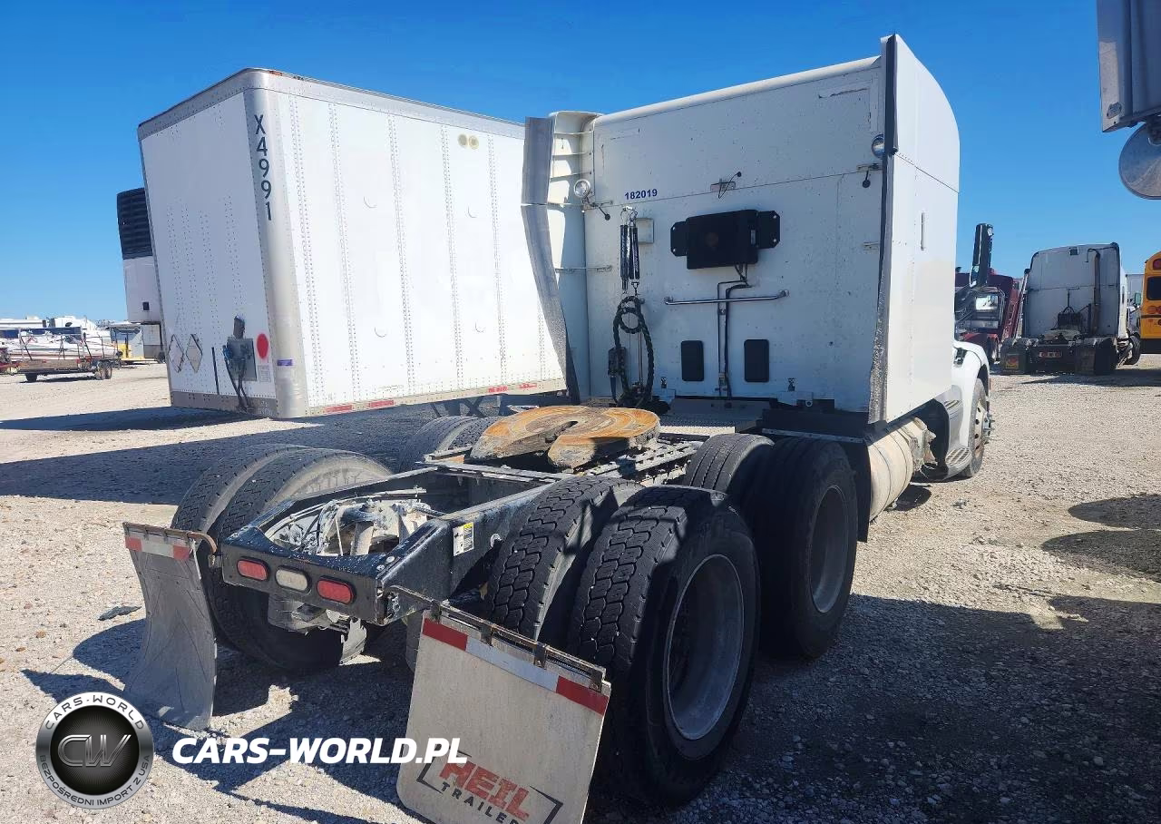 2018 Peterbilt 579 Semi Truck VIN:1XPBDP9X6JD484061 - 3