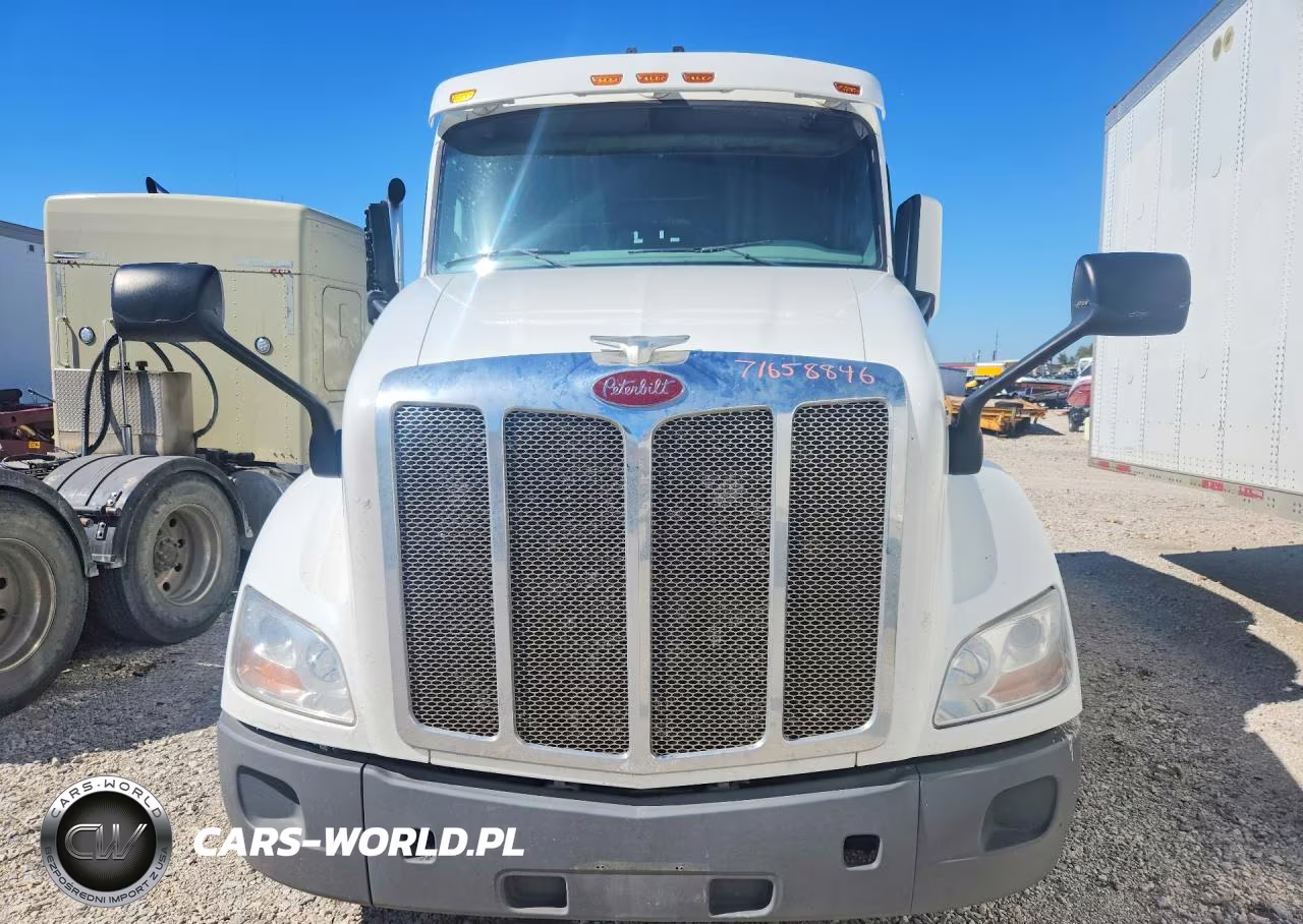 2018 Peterbilt 579 Semi Truck VIN:1XPBDP9X6JD484061 - 5
