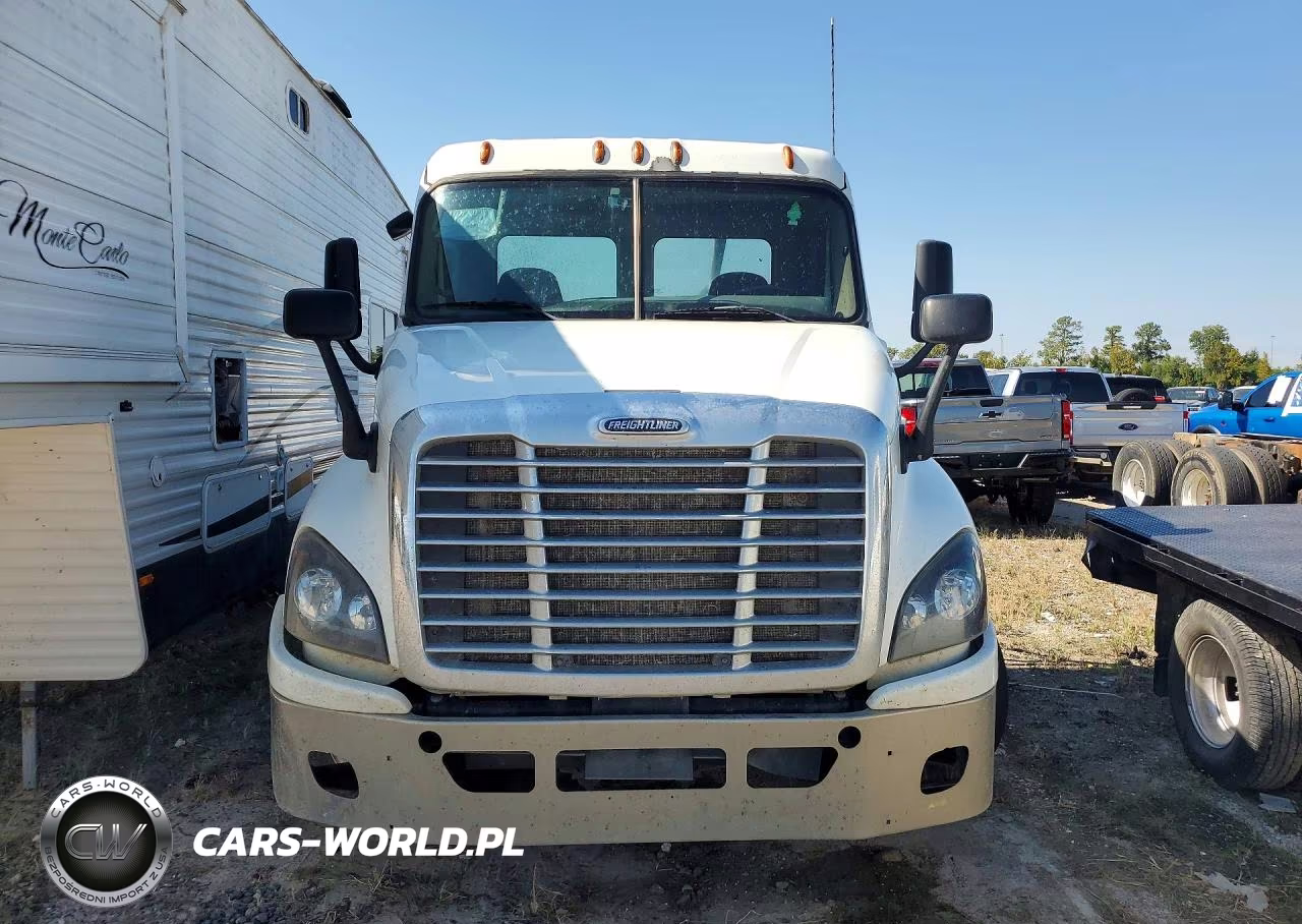 2016 Freightliner Cascadia 125 Semi Truck VIN:3AKJGEBG5GSHK9305 - 5