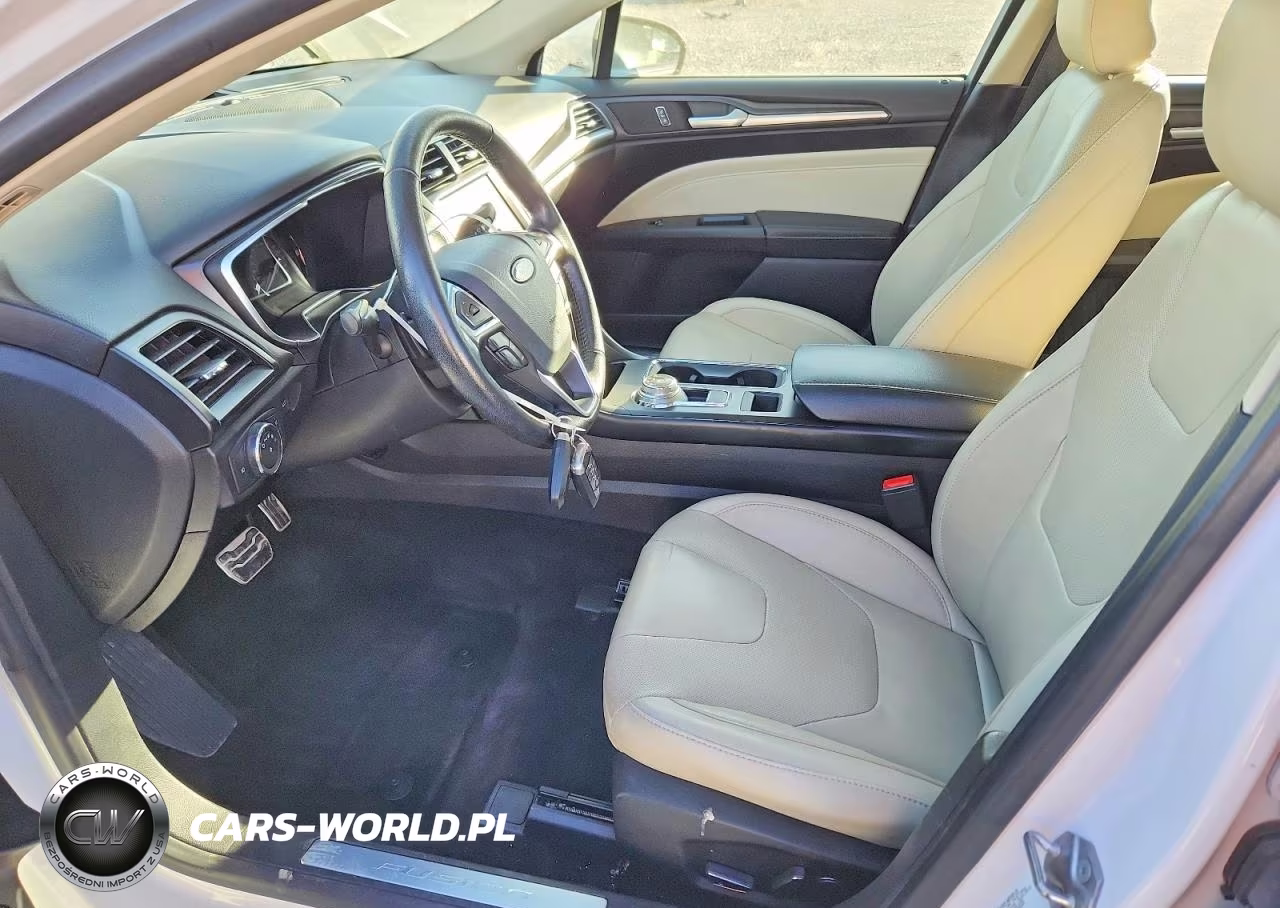 2018 Ford Fusion Titanium-Platinum VIN:3FA6P0D96JR168702 - 7
