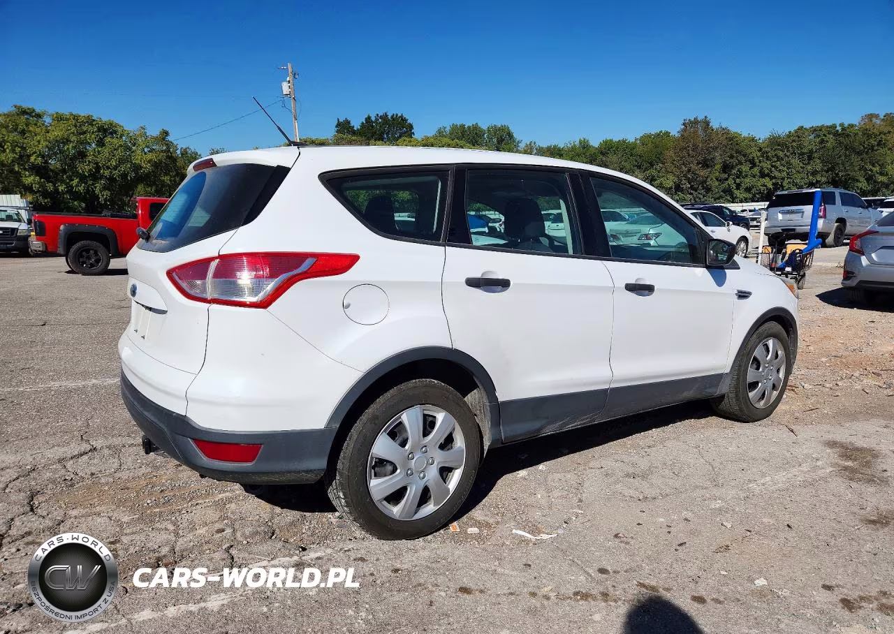 2016 Ford Escape S VIN:1FMCU0F79GUA03323 - 3