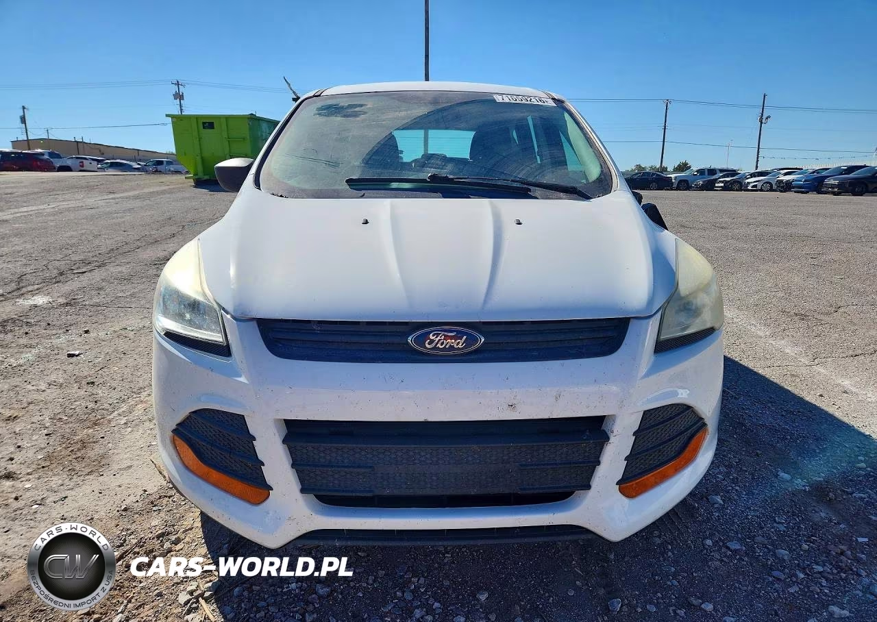 2016 Ford Escape S VIN:1FMCU0F79GUA03323 - 5