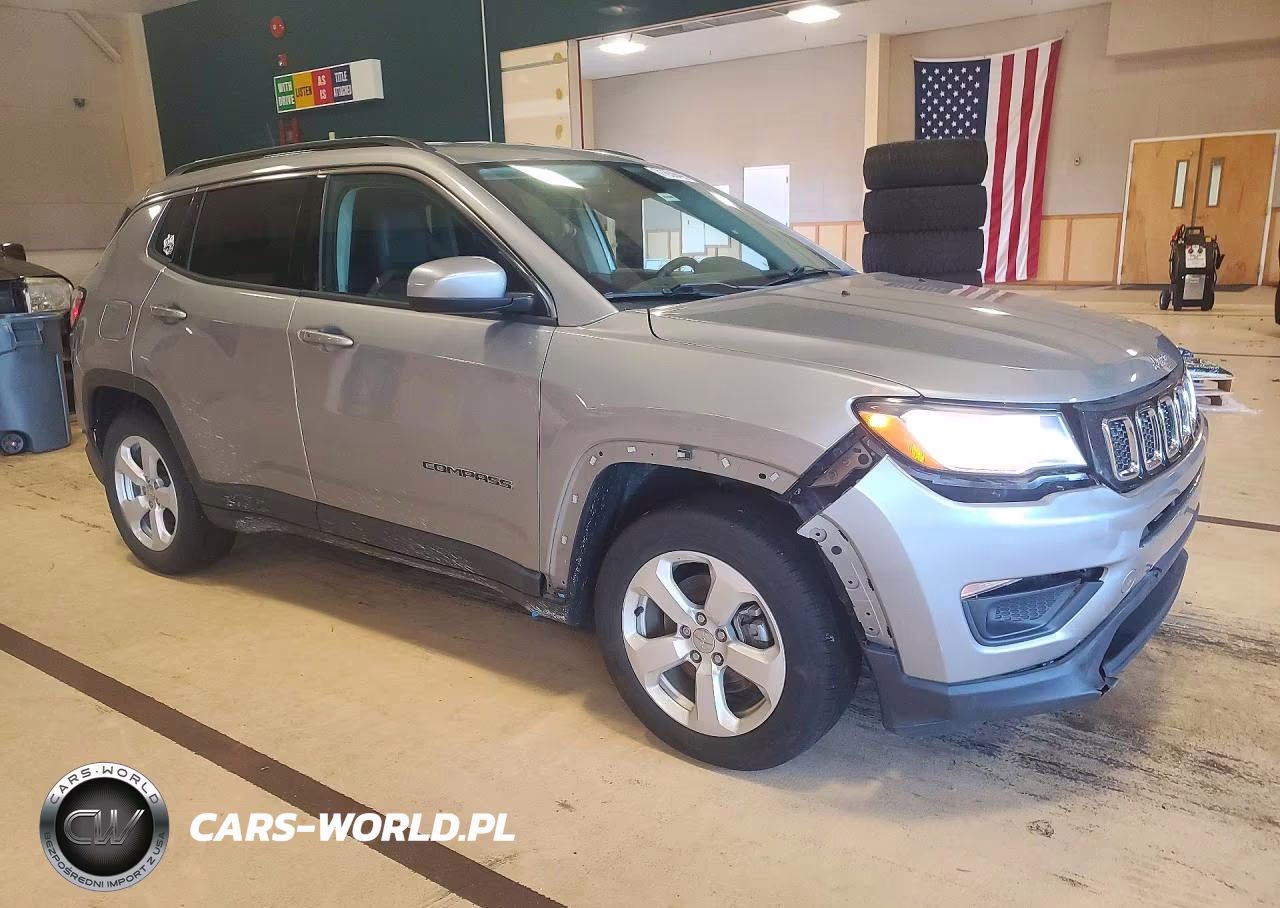 2020 Jeep Compass Latitude VIN:3C4NJCBB1LT229863 - 4