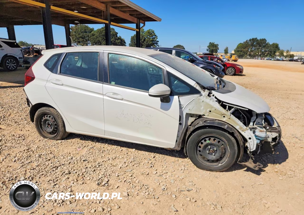 2020 Honda Fit Lx VIN:3HGGK5H42LM718391 - 4