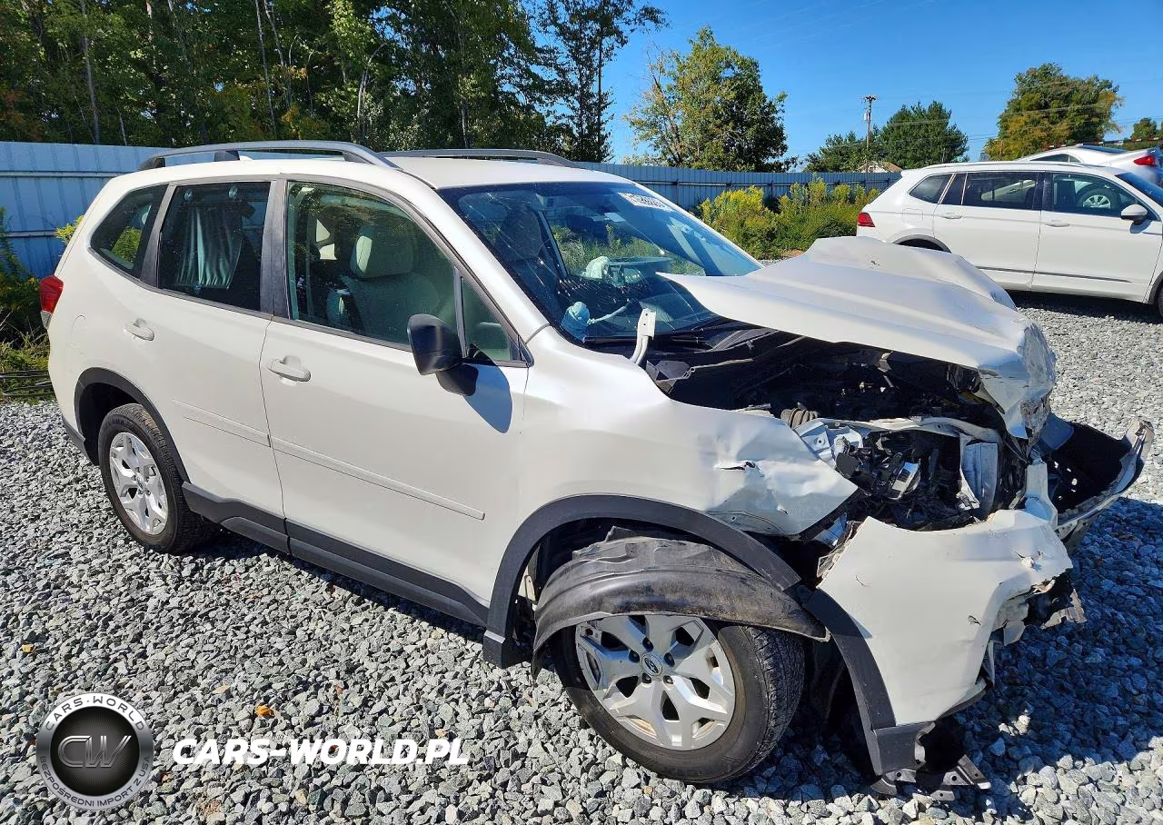 2019 Subaru Forester VIN:JF2SKACC9KH518886 - 4