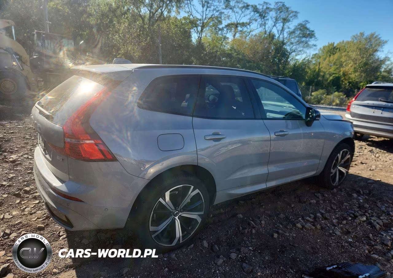 2025 Volvo Xc60 Ultra VIN:YV4M12RM5S1108138 - 3
