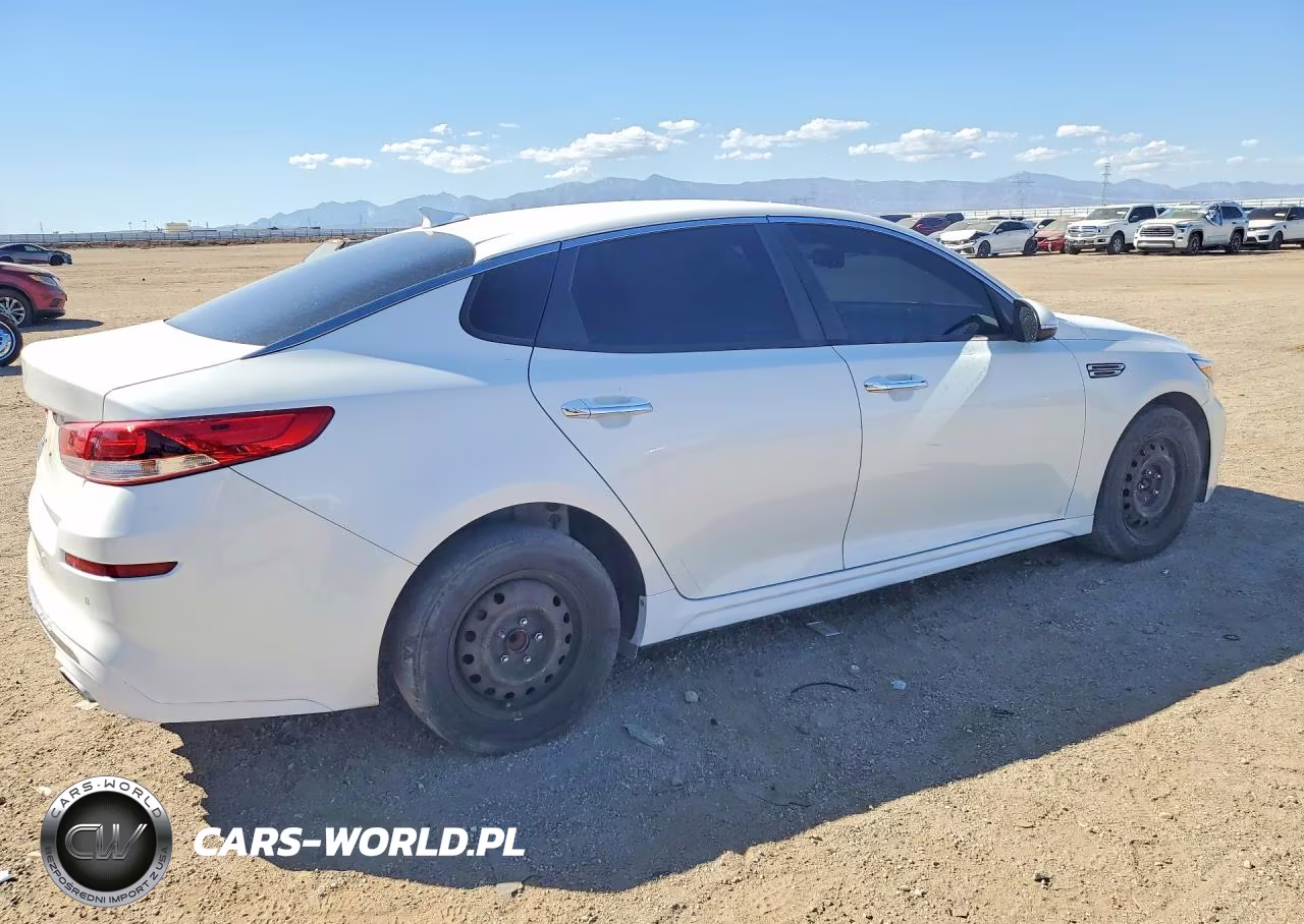 2020 Kia Optima Lx VIN:5XXGT4L34LG428353 - 3