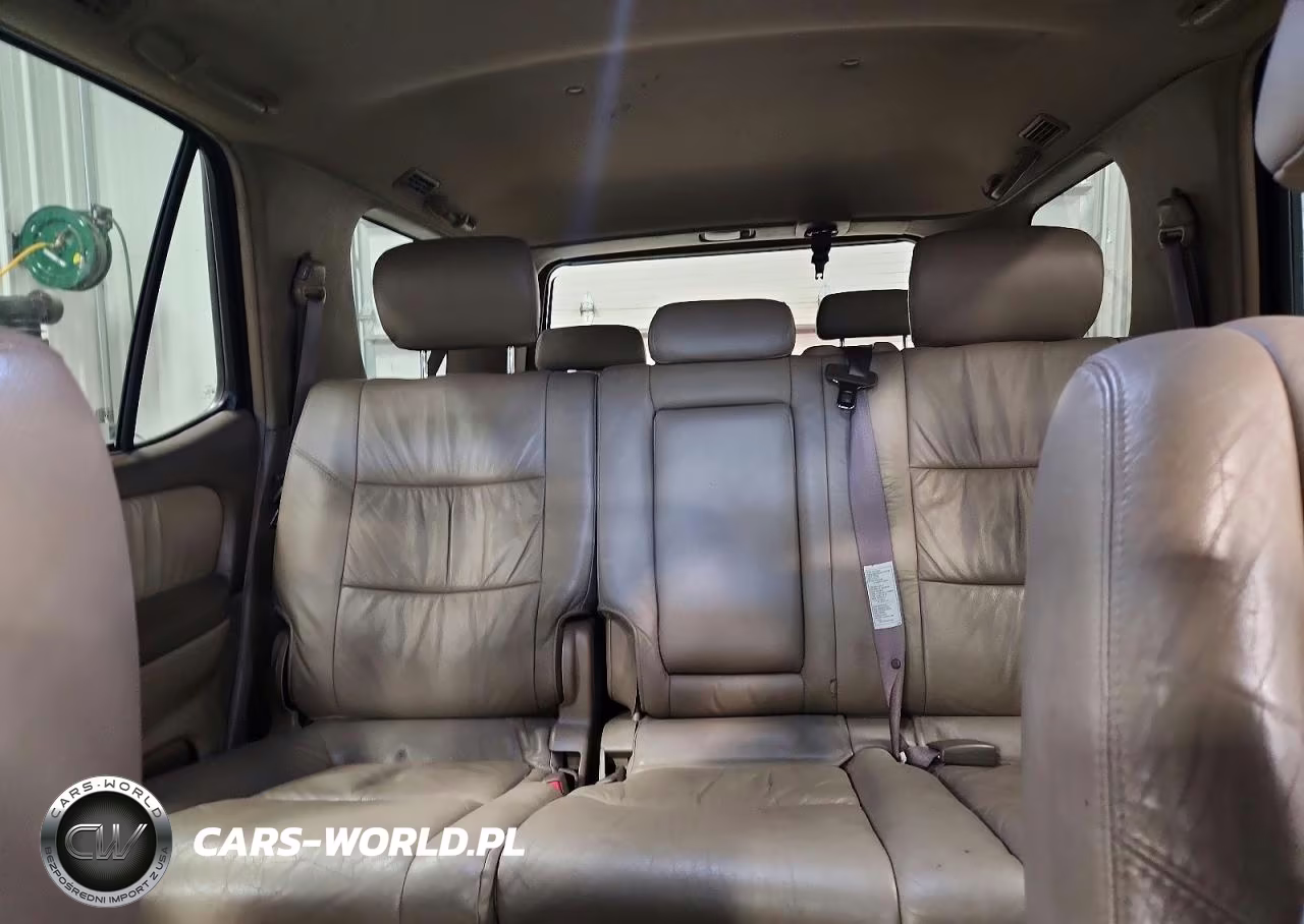 2004 Toyota Sequoia Limited VIN:5TDBT48A14S229312 - 10