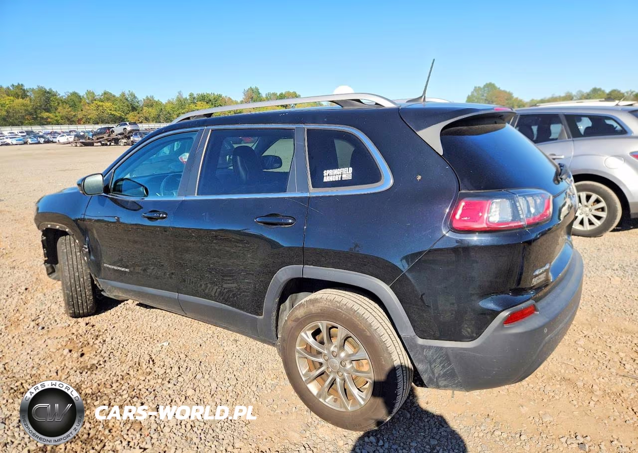 2020 Jeep Cherokee Latitude Plus VIN:1C4PJMLB8LD523859 - 2