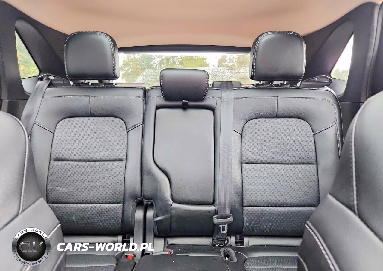 2020 Ford Escape Titanium VIN:1FMCU9J98LUA90719 - 10