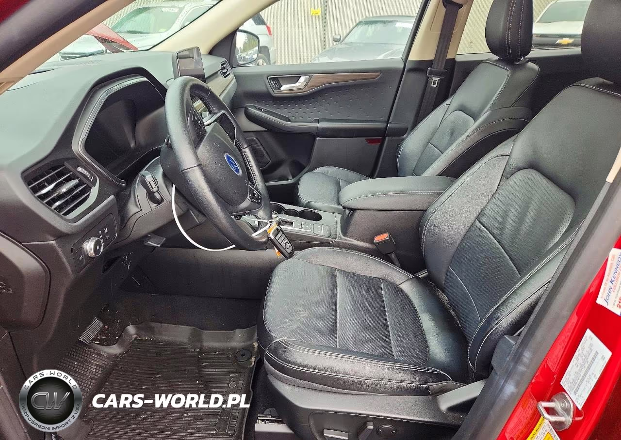 2020 Ford Escape Titanium VIN:1FMCU9J98LUA90719 - 7