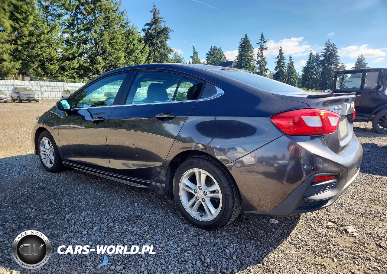 2017 Chevrolet Cruze Lt VIN:1G1BE5SM9H7257533 - 2