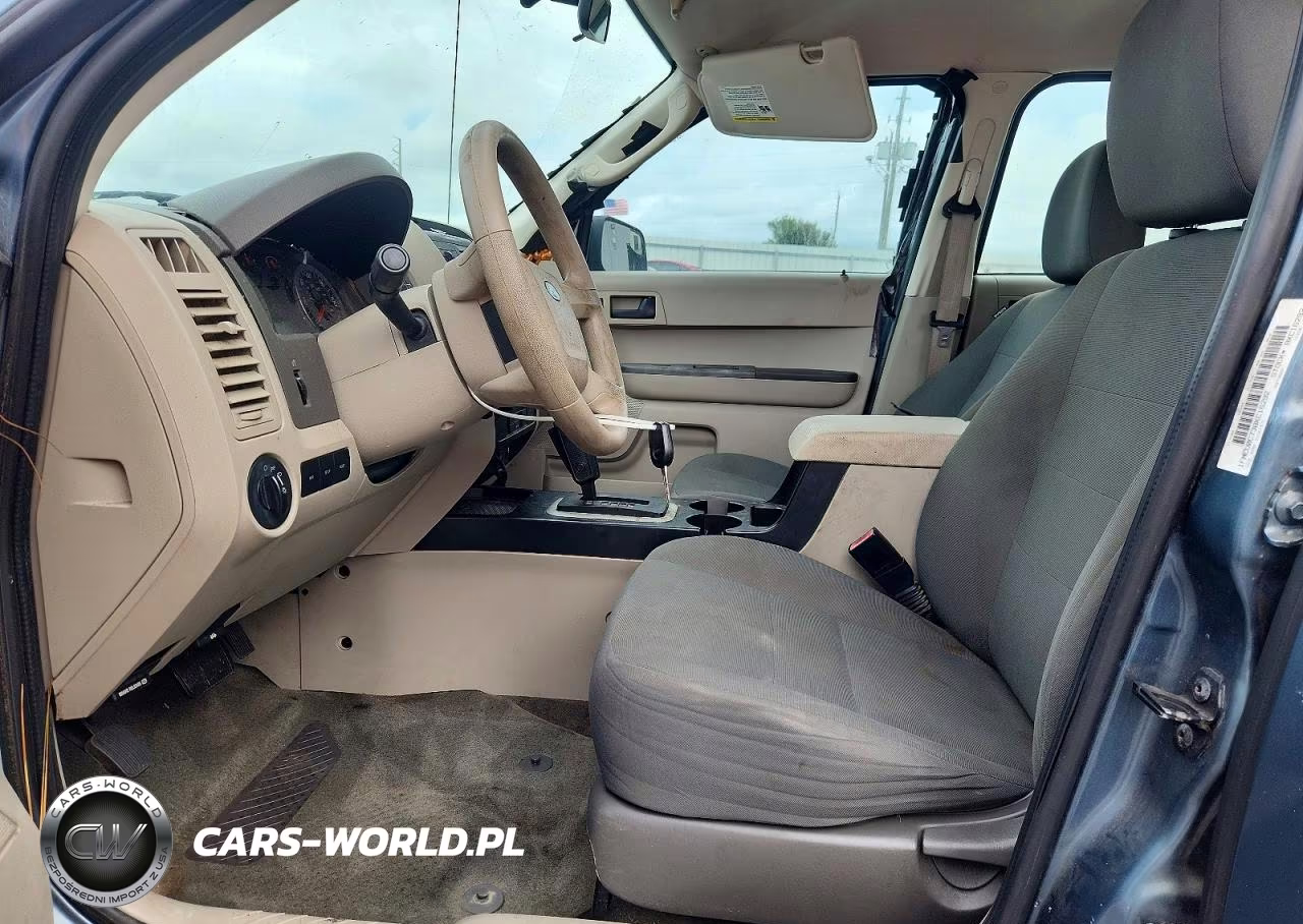 2011 Ford Escape Xls VIN:1FMCU0C73BKC16292 - 7