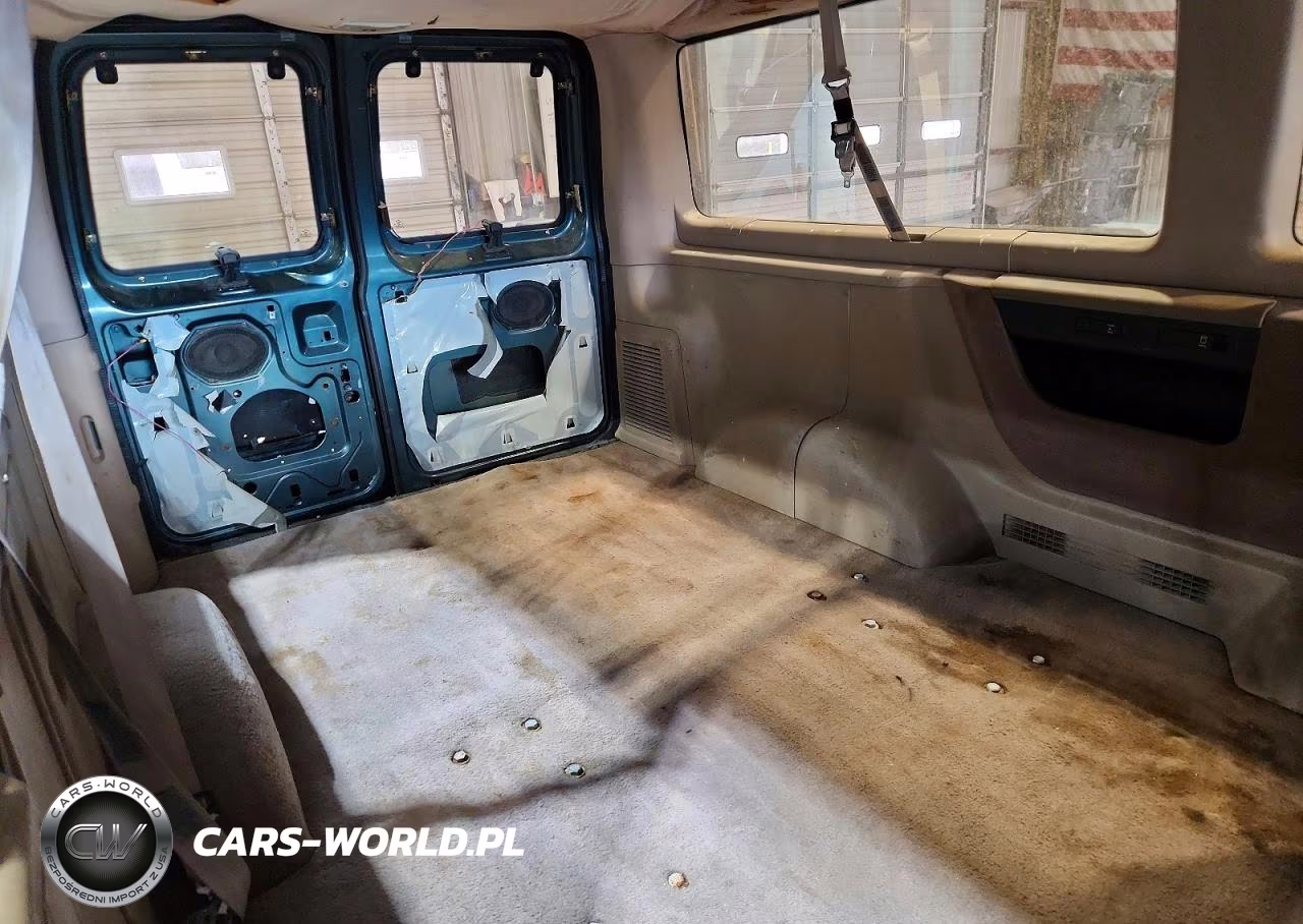 1995 Ford Econoline E150 VIN:1FMEE11HXSHB08563 - 11