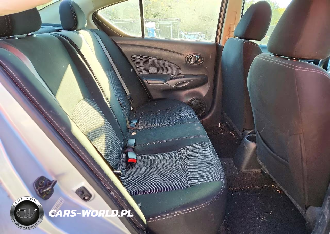 2019 Nissan Versa Sv VIN:3N1CN7AP5KL833045 - 10