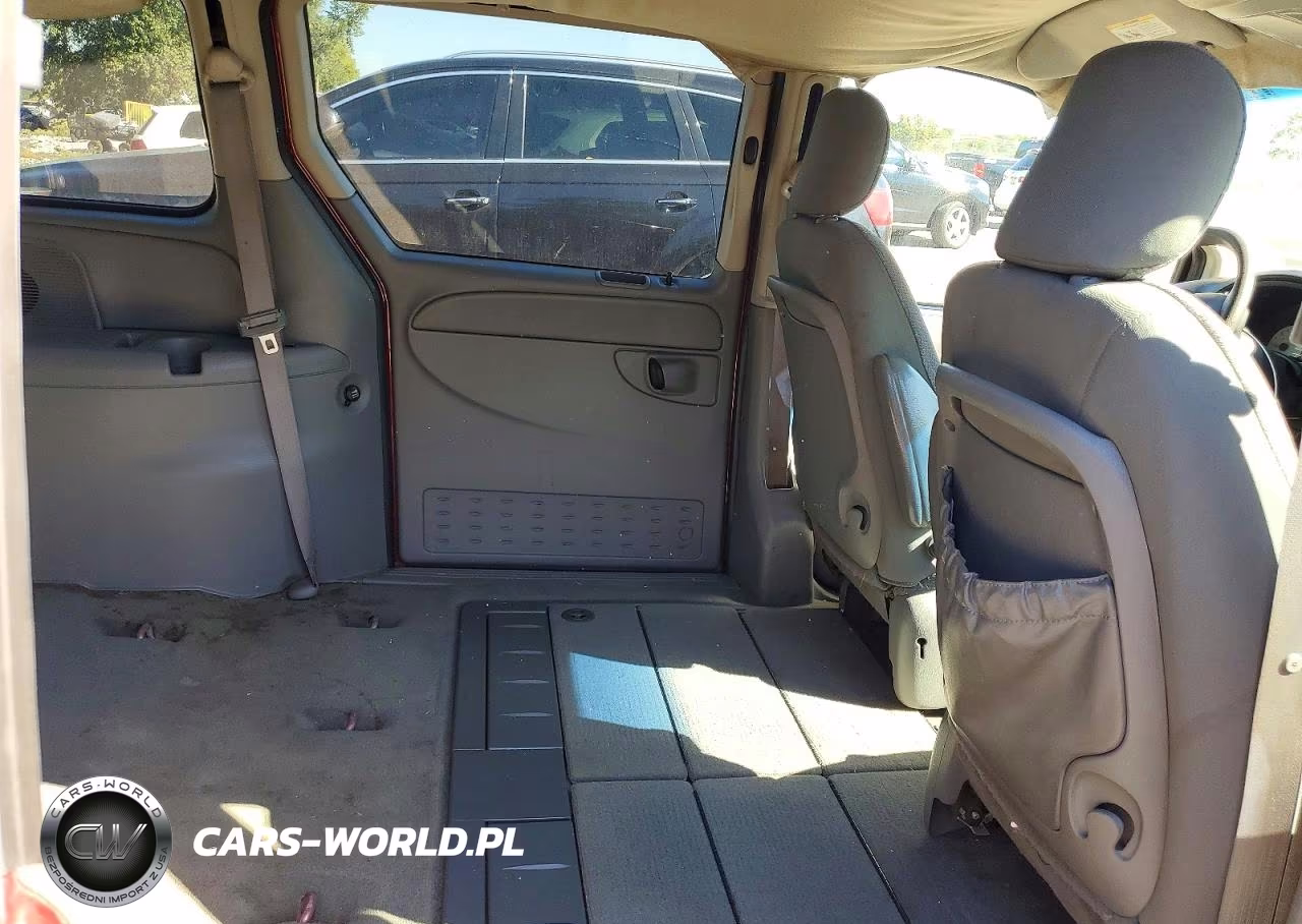2007 Chrysler Town & Country Lx VIN:2A4GP44R27R215934 - 11