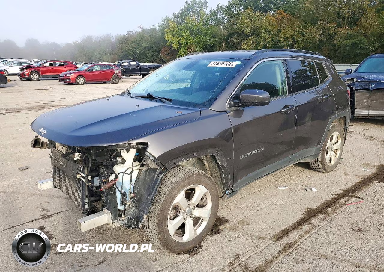 2018 Jeep Compass Latitude VIN:3C4NJDBB6JT418110 - 1
