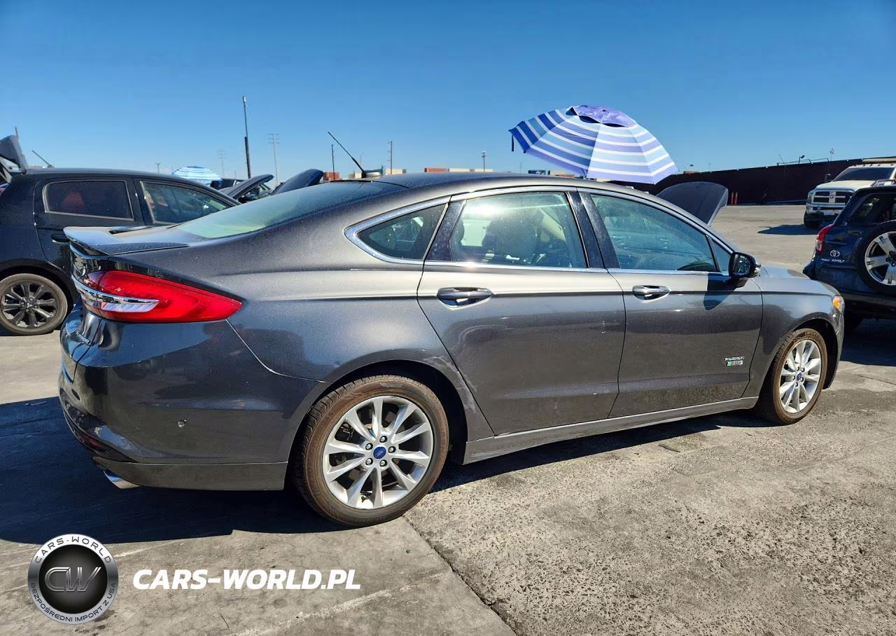 2017 Ford Fusion Titanium Phev VIN:3FA6P0SU3HR255510 - 3