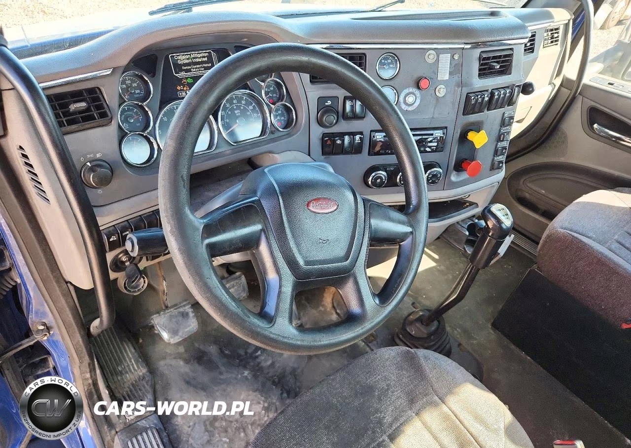 2017 Peterbilt 579 Semi Truck VIN:1XPBDP9X3HD358783 - 8