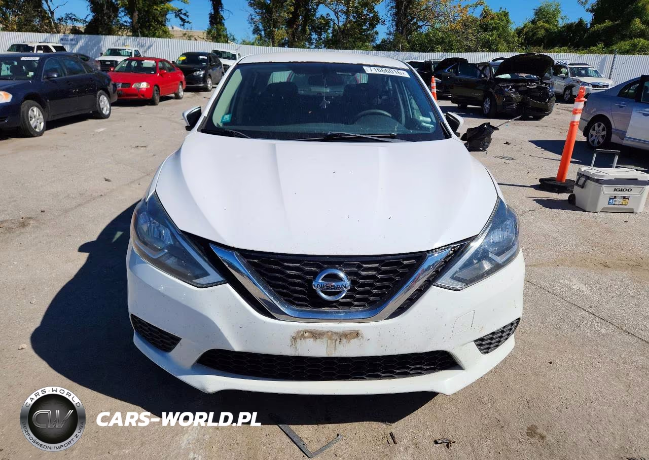 2016 Nissan Sentra S VIN:3N1AB7AP9GY235132 - 5