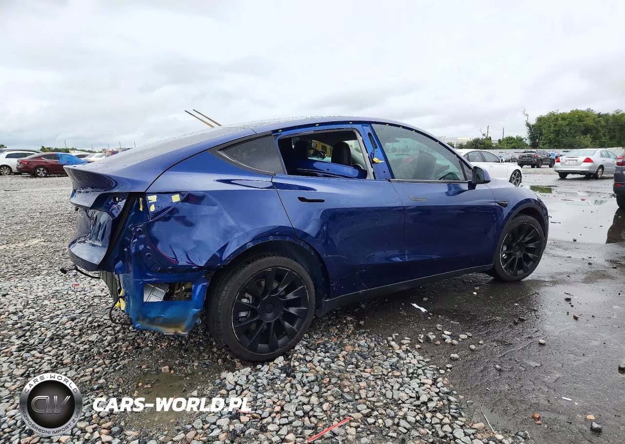 2021 Tesla Model Y VIN:5YJYGDEE1MF191901 - 3