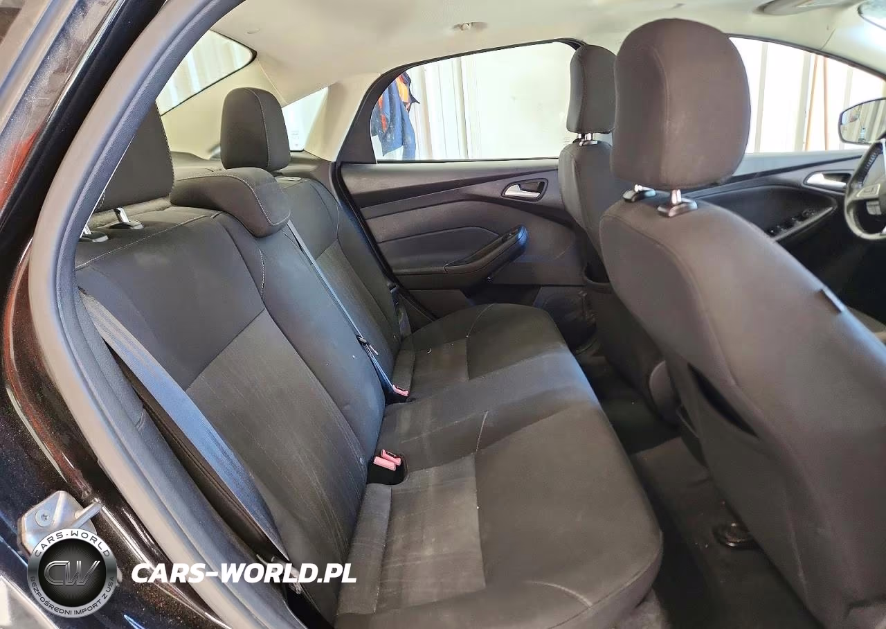 2015 Ford Focus Se VIN:1FADP3F22FL312342 - 10