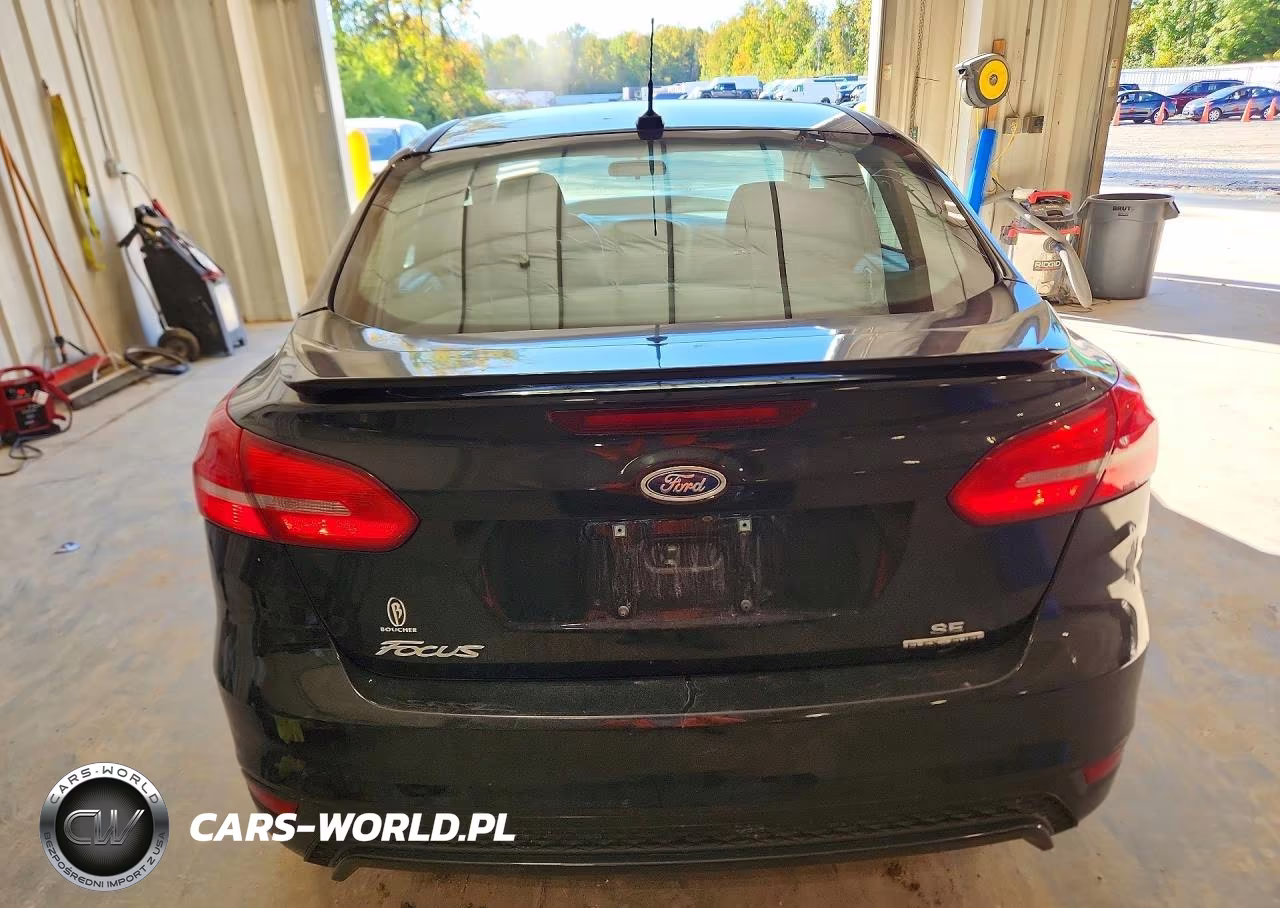 2015 Ford Focus Se VIN:1FADP3F22FL312342 - 6