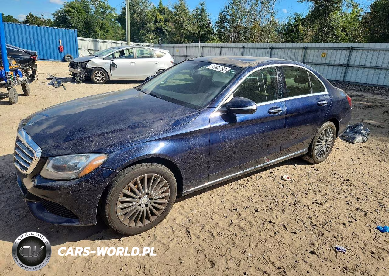 2015 Mercedes-Benz C 300 4Matic – zdjęcie 1 z 12