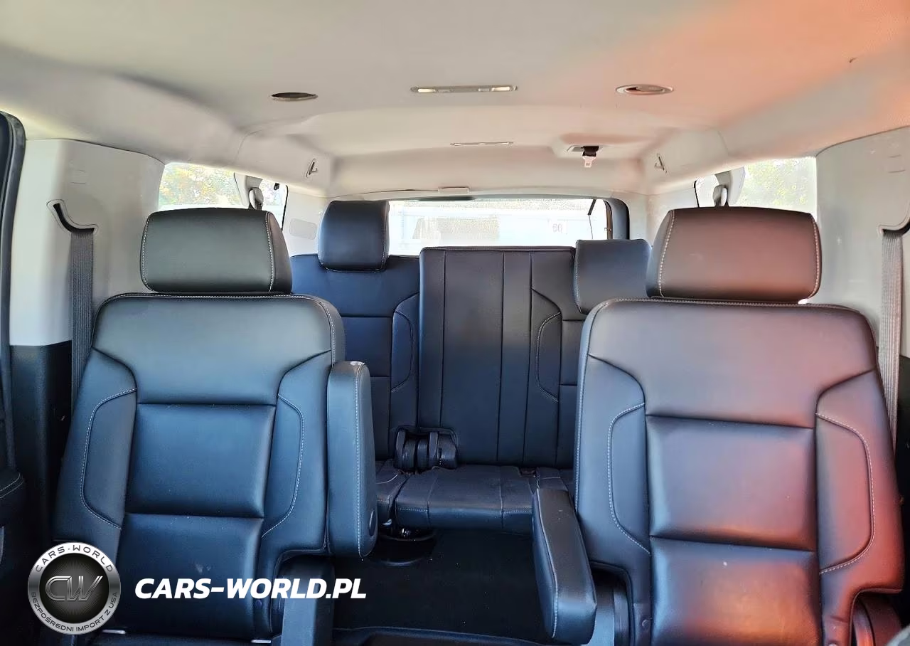 2018 Chevrolet Suburban K1500 Lt VIN:1GNSKHKCXJR315238 - 10