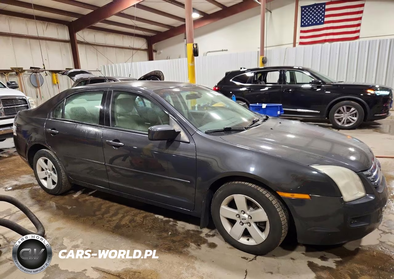 2007 Ford Fusion Se VIN:3FAHP07Z17R174825 - 4