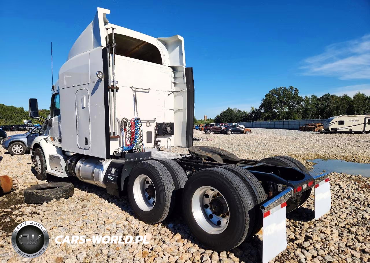 2020 Peterbilt 579 - Semi Truck VIN:1XPBDP9X7LD646234 - 2