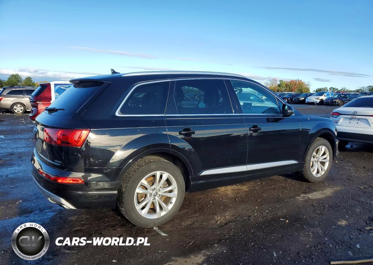 2019 Audi Q7 Premium Plus VIN:WA1LAAF78KD044998 - 3