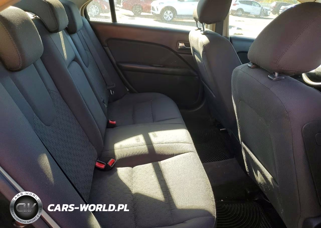 2010 Ford Fusion Se VIN:3FAHP0HG7AR281995 - 10