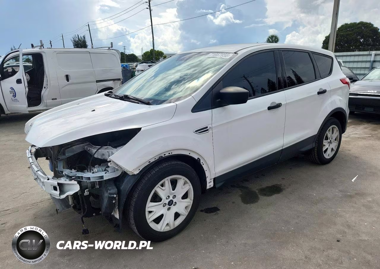 2014 Ford Escape S