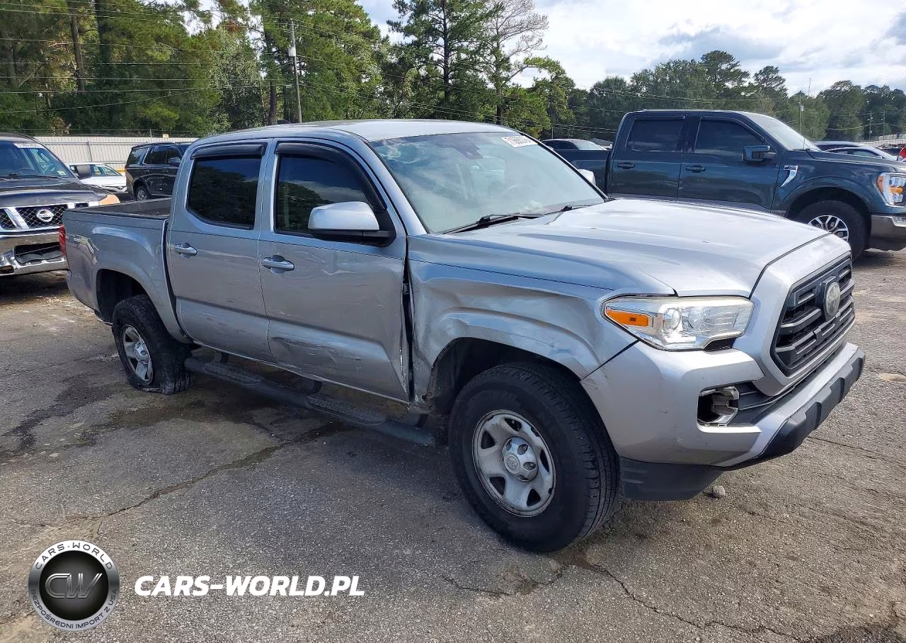 2018 Toyota Tacoma Sr VIN:5TFAX5GN1JX113270 - 4